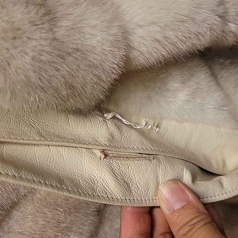 Vintage Fur White and Gray Coat - Picture 7 of 8